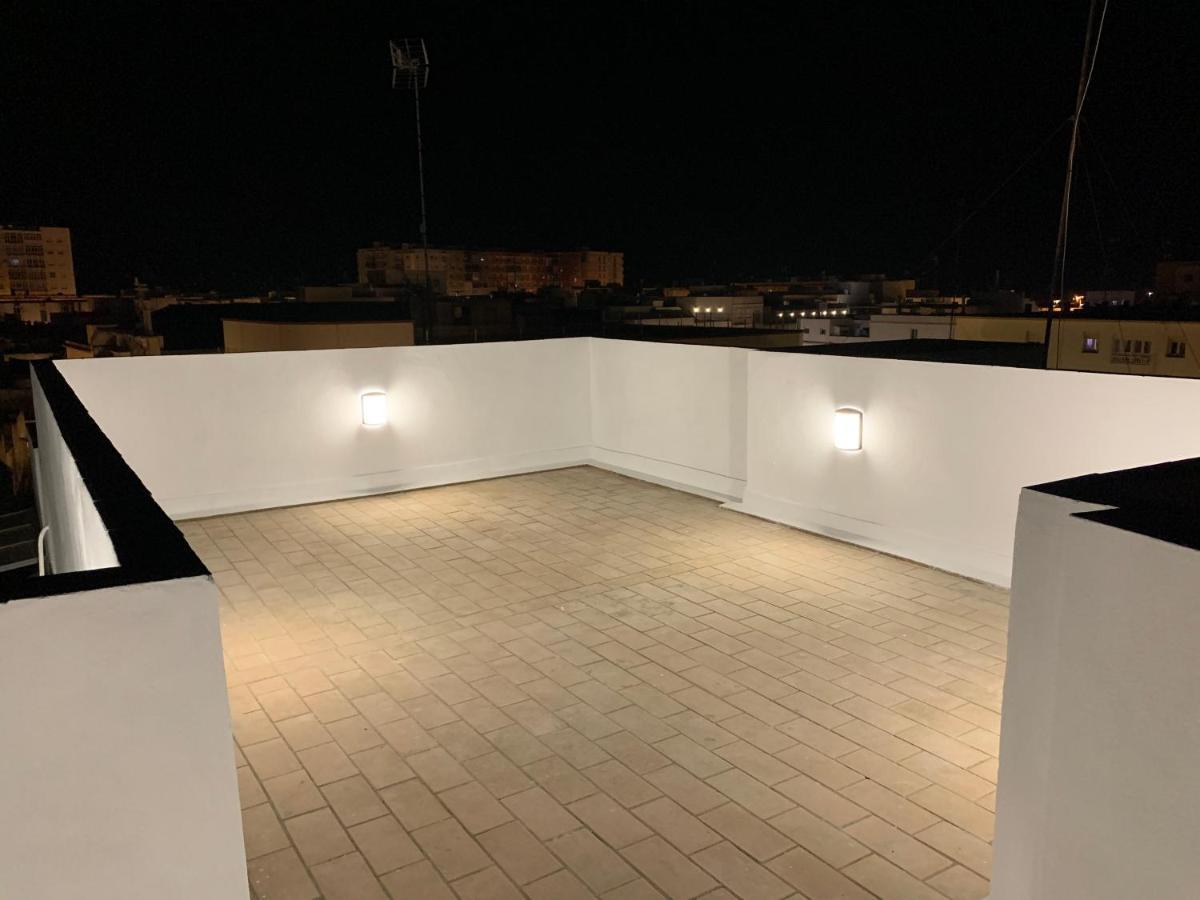 Atico Terraza Cadiz Centro Ascensor Playa De La Caleta Lejlighed Eksteriør billede